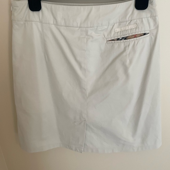 Burberry Golf Skort with Check Trim - Picture 4 of 9